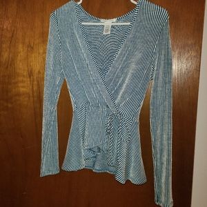 Long sleeve sinched shirt